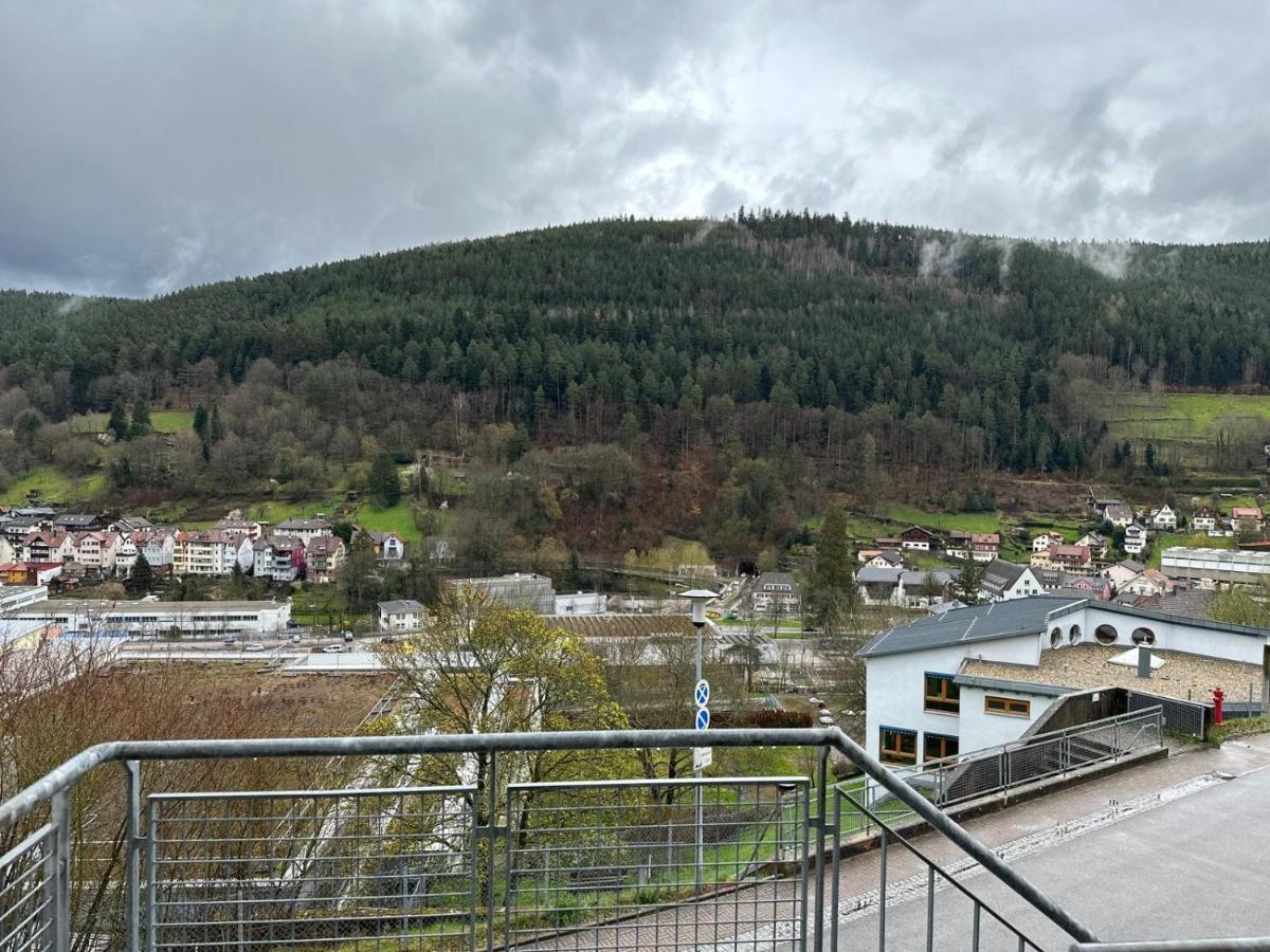 Schwarzwald Maedl Lejlighed Bad Wildbad Eksteriør billede